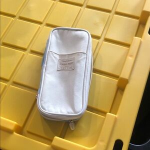 Classic Pocket White Kids Toiletry & Accessory Bag